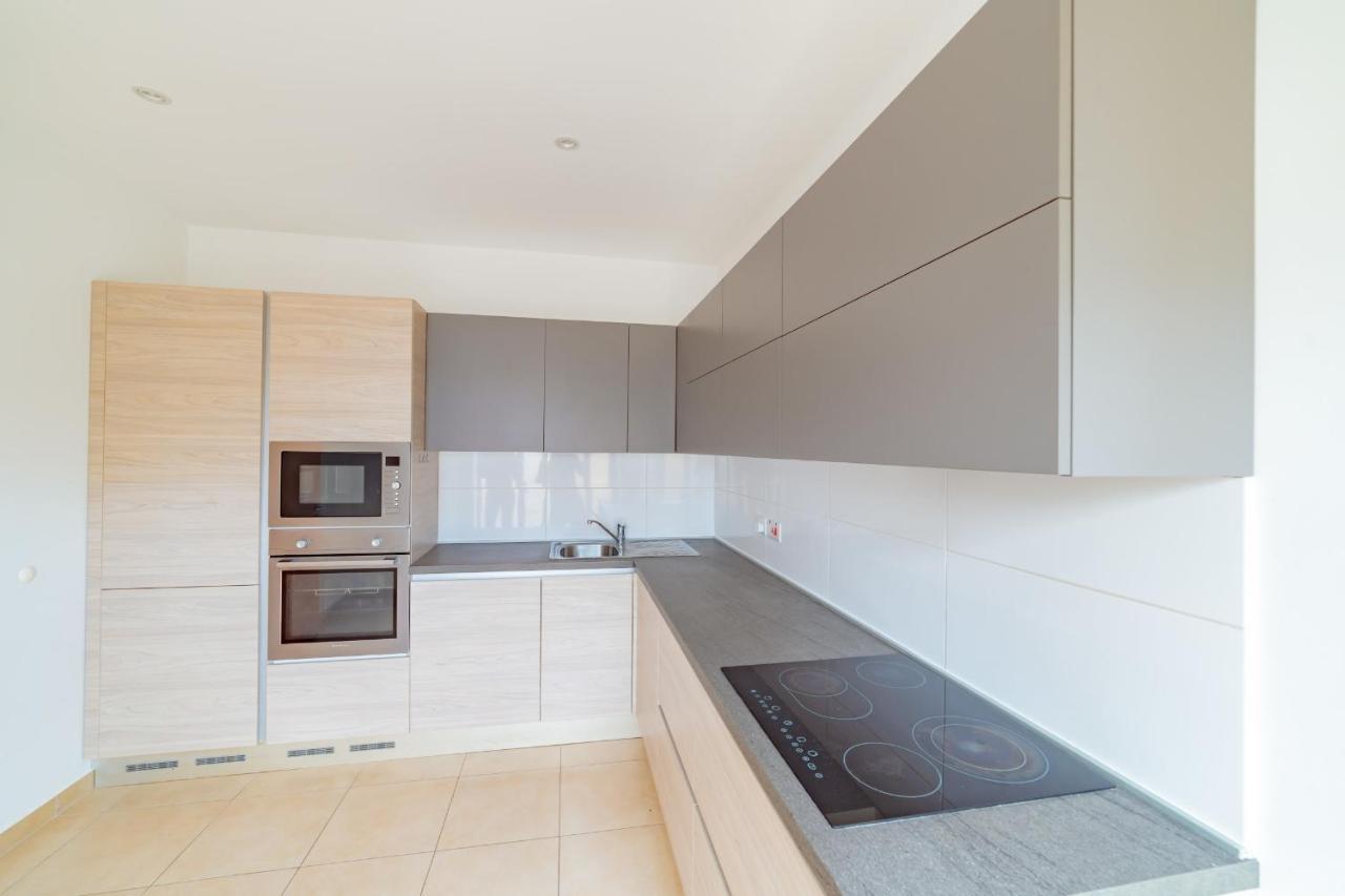 מליאהה Luxury Seaview & Pool-Hosted By Sweetstay מראה חיצוני תמונה
