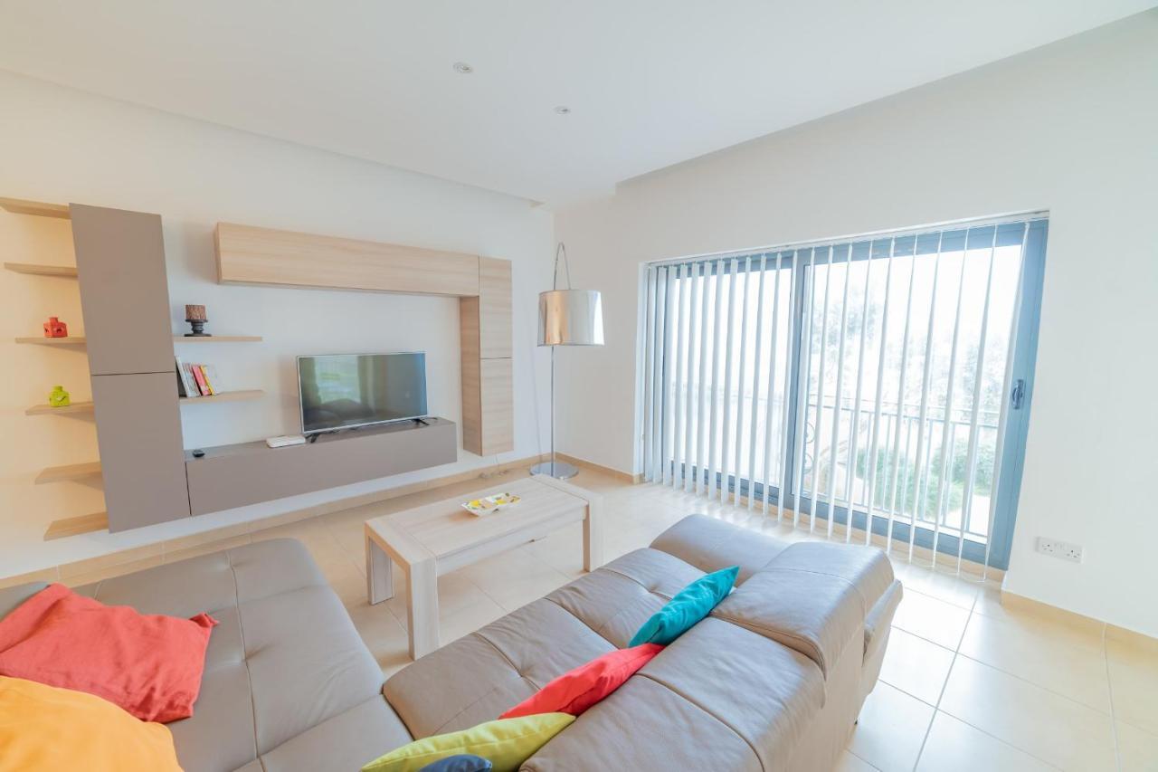 מליאהה Luxury Seaview & Pool-Hosted By Sweetstay מראה חיצוני תמונה