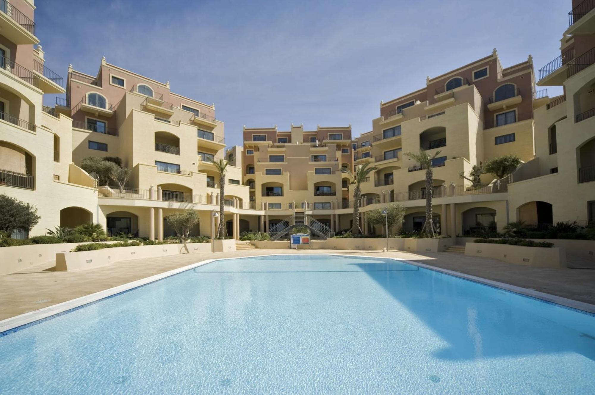 מליאהה Luxury Seaview & Pool-Hosted By Sweetstay מראה חיצוני תמונה